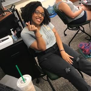 Meet your Posher, Jannah